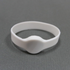 White-Silicone RFID Wristband Tag with Mifare S50- Ф50/55/60/65(MM)